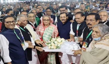 আওয়ামী লীগের কমিটিতে ৮ পরিবর্তন