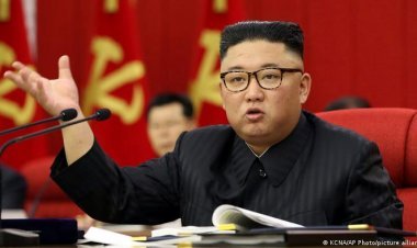 দ্বিতীয় শীর্ষ সামরিক কর্মকর্তাকে বরখাস্ত করলেন কিম জং উন