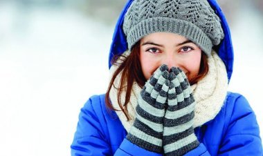 তীব্র শীতে হাত-পা উষ্ণ রাখতে করণীয়