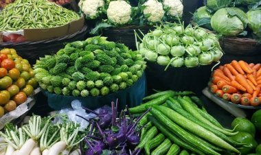 ডিমের দাম বেড়েছে, সবজিতে স্বস্তি