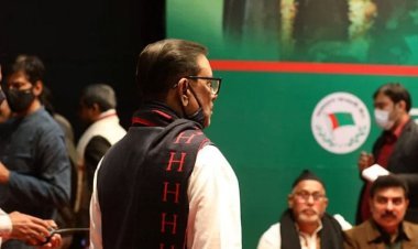 মঞ্চে নেতাকর্মীর ভিড় দেখে কাদের বললেন ‘বক্তব্য রাখব না’