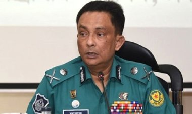 আরও সতর্ক থাকতে পুলিশ সদস্যদের নির্দেশ