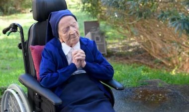 চলে গেলেন বিশ্বের বয়স্কতম মানুষ