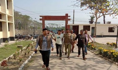 বরগুনায় ২ কেজি গাঁজাসহ পুলিশ সদস্য আটক