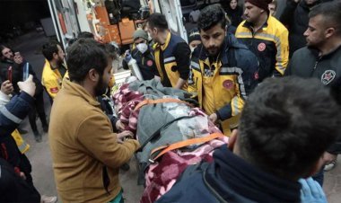 তুরস্কে ২৭৮ ঘণ্টা পর একজনকে জীবিত উদ্ধার