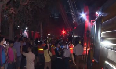 গুলশানে বহুতল ভবনের আগুন নিয়ন্ত্রণে