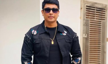 মুম্বাইয়ে কেন জায়েদ খান!