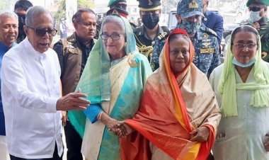 রাষ্ট্রপতির বাড়িতে ১৫ পদের মাছে প্রধানমন্ত্রীকে আপ্যায়ন