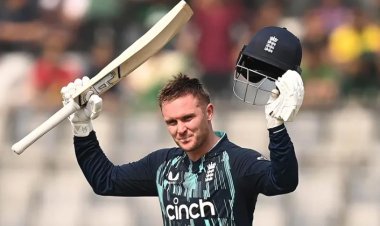 রয়ের সেঞ্চুরিতে ইংল্যান্ডের সংগ্রহ ৩২৬