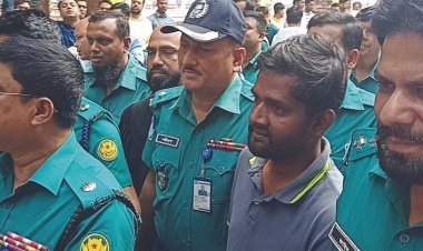 সাংবাদিক শামসুজ্জামানকে কারাগারে পাঠানোর নির্দেশ