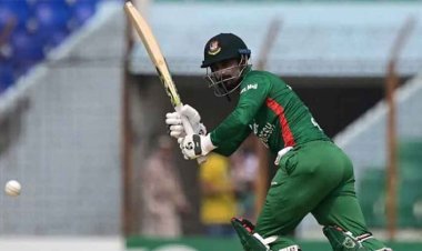 সাগরিকায় টাইগারদের ব্যাটিং বিপর্যয়