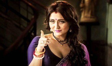 প্রযোজকের বিরুদ্ধে হুমকির অভিযোগ স্বস্তিকার