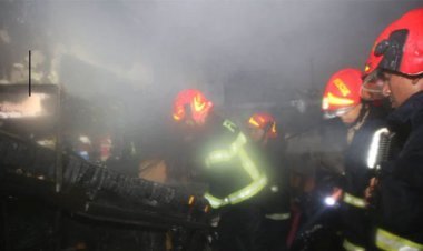 বরিশাল প্লাজার আগুন নিয়ন্ত্রণে