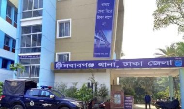 প্রেমিকের সঙ্গে কথা বলেই নিজের শরীরে আগুন দিলো প্রেমিকা