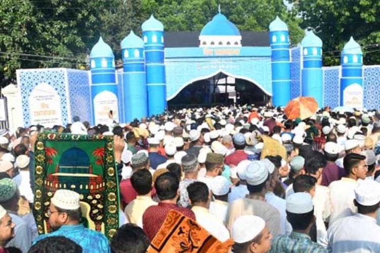 যথাযোগ্য মর্যাদায় সারাদেশে পবিত্র ঈদুল ফিতর উদযাপিত