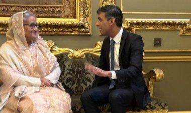 ব্রিটিশ প্রধানমন্ত্রীর সঙ্গে শেখ হাসিনার দ্বিপক্ষীয় বৈঠক