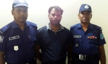 দুই বছরের সাজা এড়াতে ৯ বছর পলাতক!