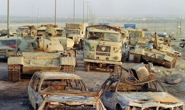 ইতিহাসের সাক্ষী: ইরাকের সাদ্দাম হোসেন যখন কুয়েত দখল করে নিয়েছিল