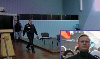 রাশিয়ায় বিরোধী দলীয় নেতা নাভালনির আরও ১৯ বছরের কারাদণ্ড