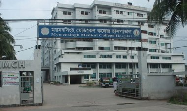 দুপুরে মৃত ঘোষণা করলেন চিকিৎসক, বিকালে জীবিত অবস্থায় হাসপাতালে ভর্তি