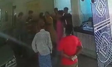 রাজধানীর মোহাম্মদপুরে চাঁদাবাজির সময় হাতেনাতে গ্রেফতার তৃতীয় লিঙ্গের ১০ সদস্য