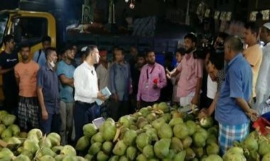 ডাবের দামের অনিয়ম দেখতে মধ্যরাতে কাওরানবাজারে অভিযান ভোক্তা অধিকারের