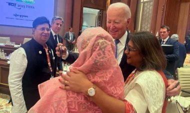 বাইডেনের সেলফি: যত ব্যাখ্যা