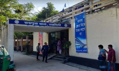 নরসিংদীর রায়পুরায় খাদ্যবান্ধব কর্মসূচীর চাল আত্মসাত করলেন ডিলার