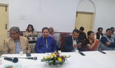 ঘাত প্রতিঘাতের ম্যধ্যেও বাংলাদেশের ঘুরে দাঁড়ানোর প্রক্রিয়া অটুট