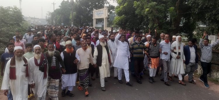 কলাপাড়ায় স্বতন্ত্র প্রার্থী লিটন’র আনন্দ মিছিল