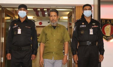 ৩০ বছর পরিচয় পাল্টে পলাতক ছিলেন তিনি